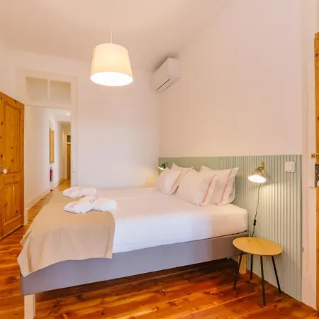 Rent4rest Castle View Family & Friends Bairro Alto Daire Lisboa