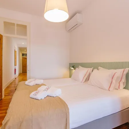 Rent4rest Castle View Family & Friends Bairro Alto Appartement Lissabon