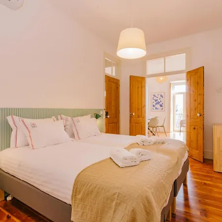 Rent4rest Castle View Family & Friends Bairro Alto Lisbon