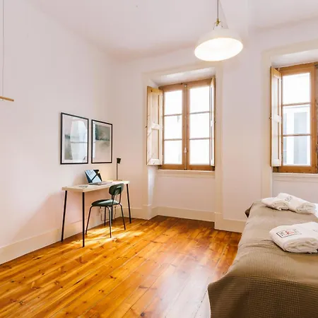 Rent4rest Castle View Family & Friends Bairro Alto